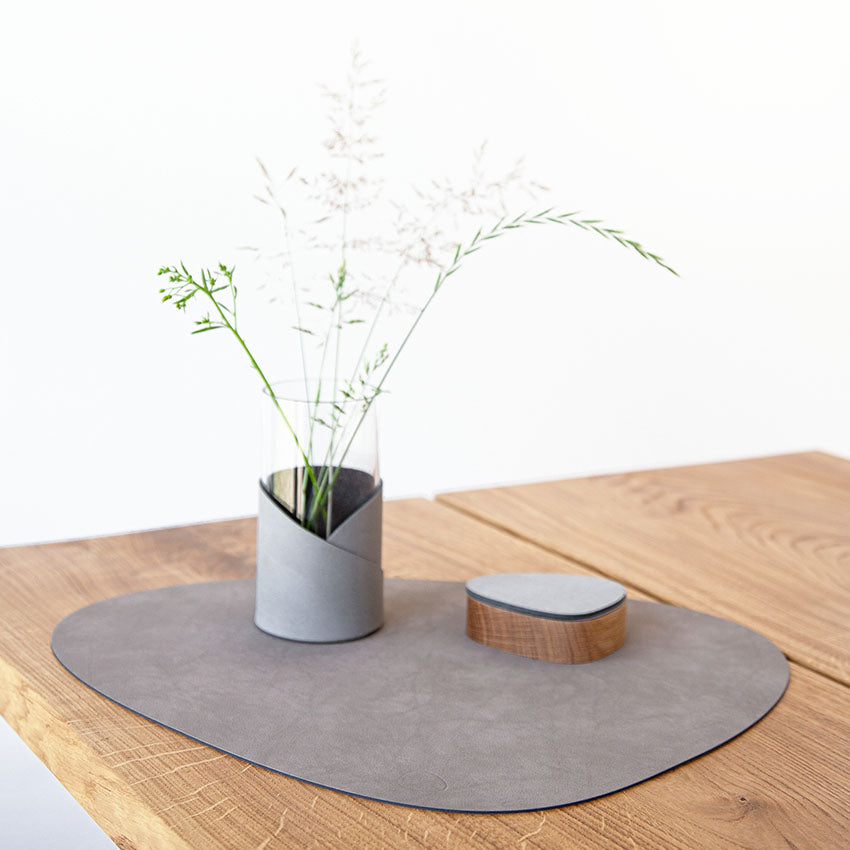 Lind DNA | Curved Table Mat