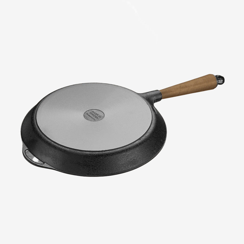 Skeppshult | Deep Skillet With Walnut Handle