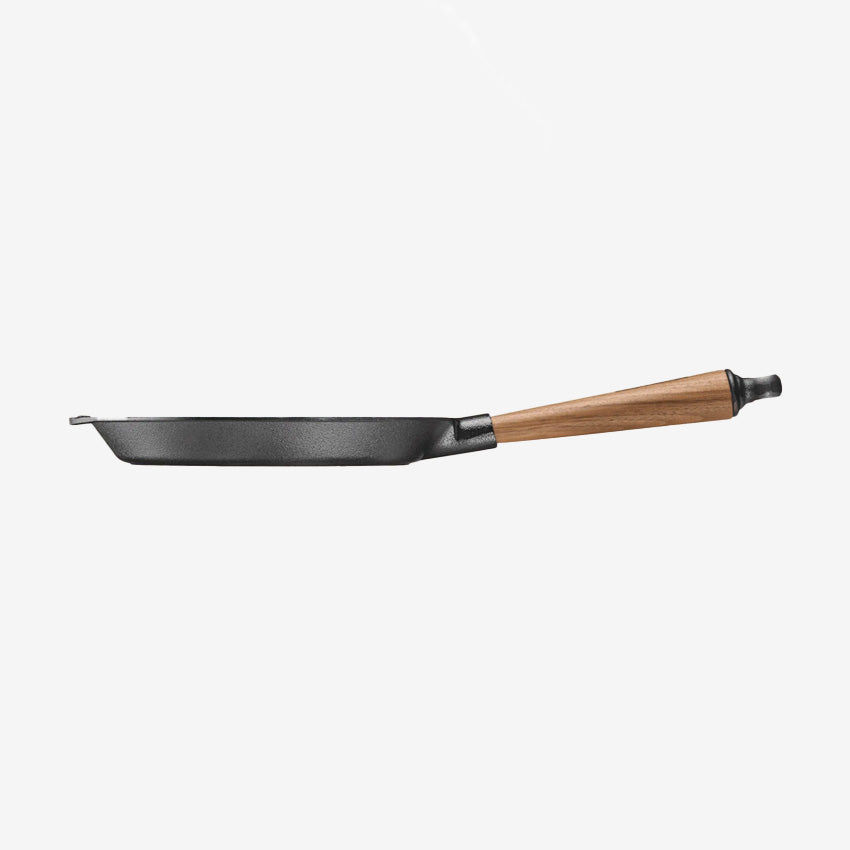 Skeppshult | Skillet With Walnut Handle